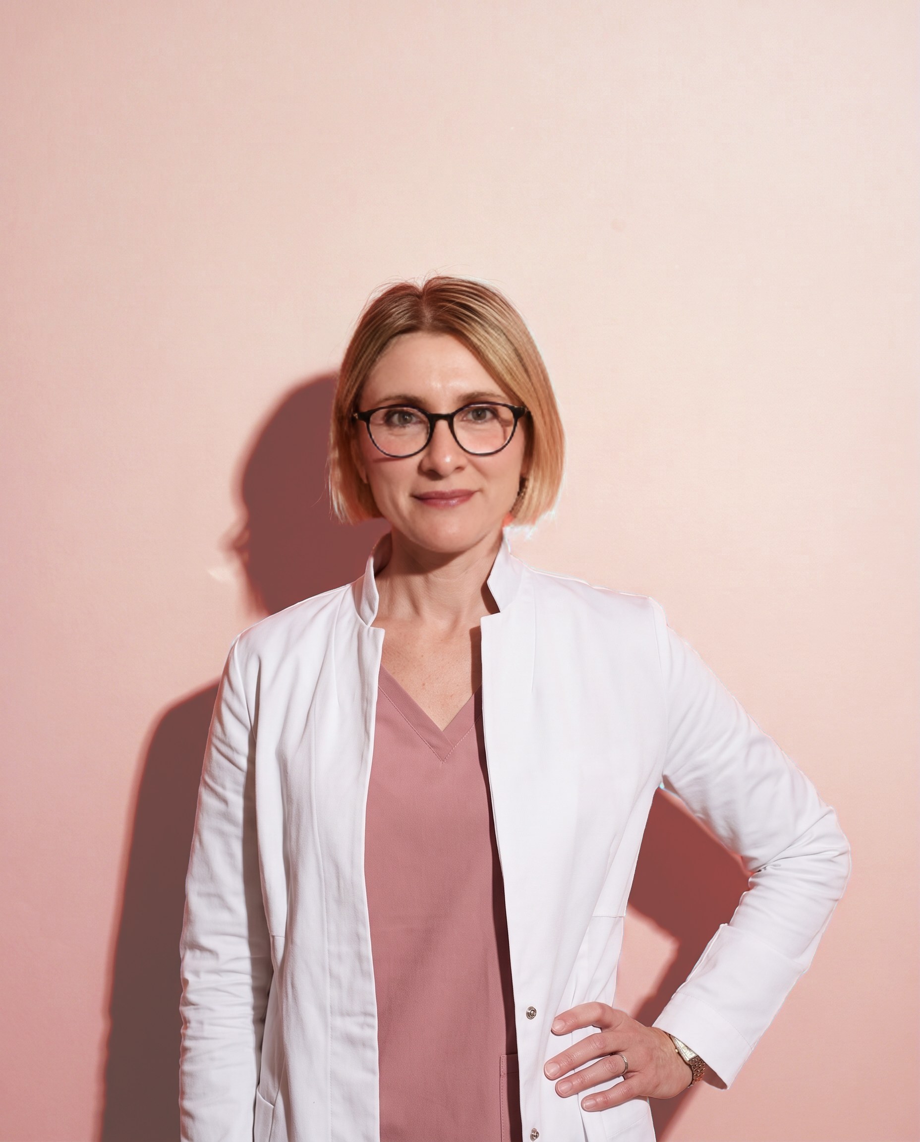 La Dott.ssa Valentina Sibillotte nel suo studio
